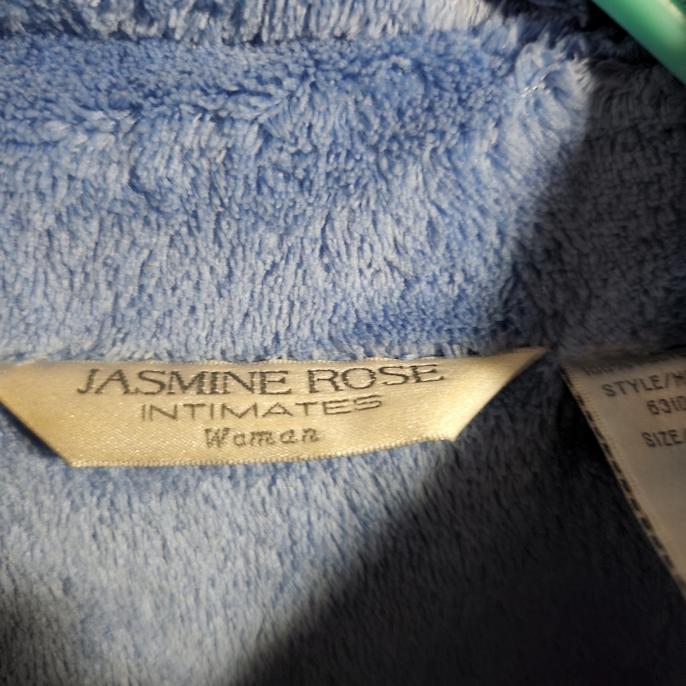 Plush Robe - Picture 2 of 4